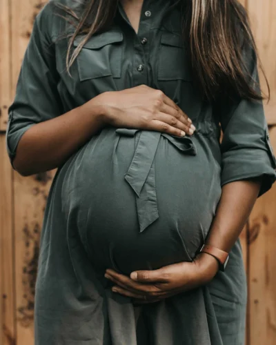 surrogate mother armenia